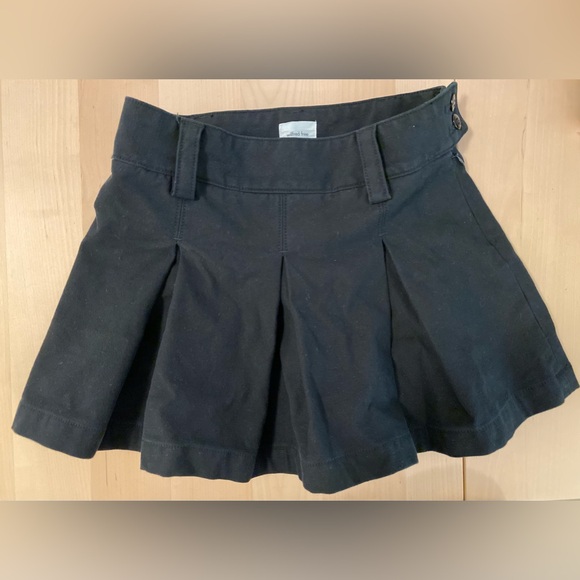 Wilfred rodeo black pleated micro skirt - Picture 2 of 3